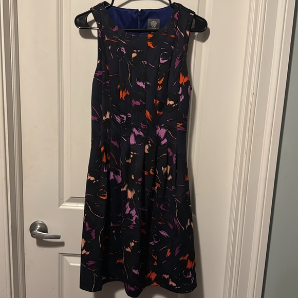 Vince Camuto floral pattern a-line dress - Picture 3 of 5